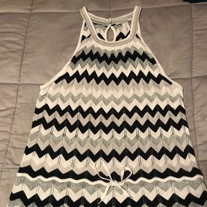 White & Black Market Extra Long zig zag tank top!